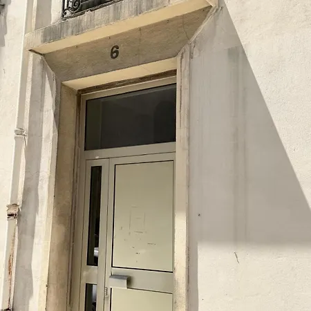 Pauline Fshh Apartment *