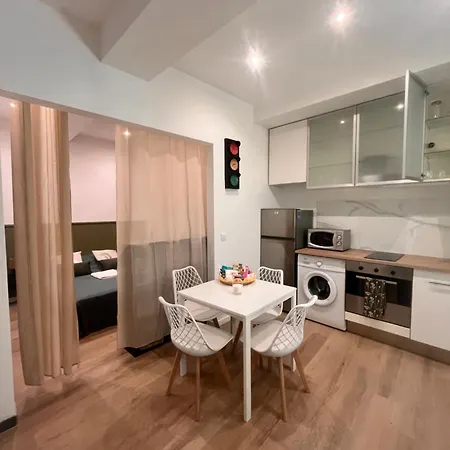 Au Coeur Du Vieux Et A 5 Min De La Apartment Nice