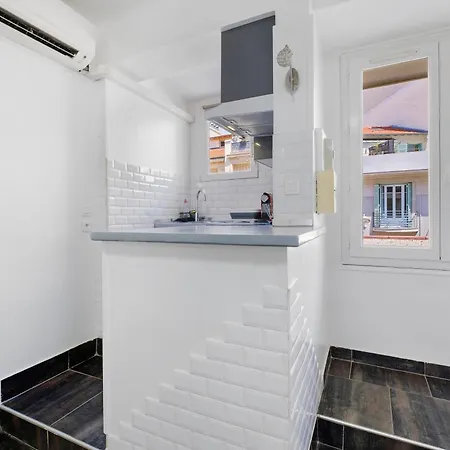 Apartment Rue Pietonne