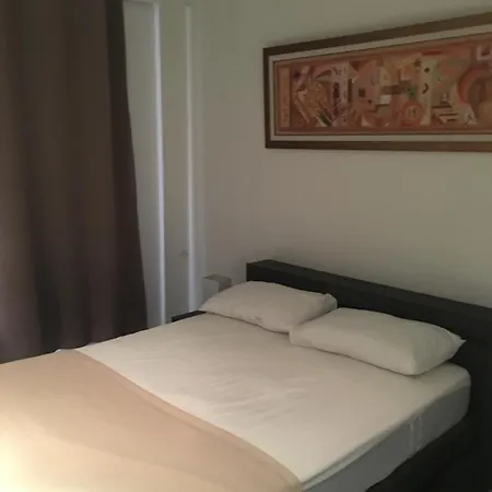 50 M De La Et 60 M Carre Au Centre Apartment Nice