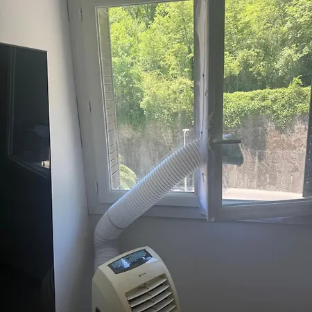 Apparently 2 Bedrooms Apartment *