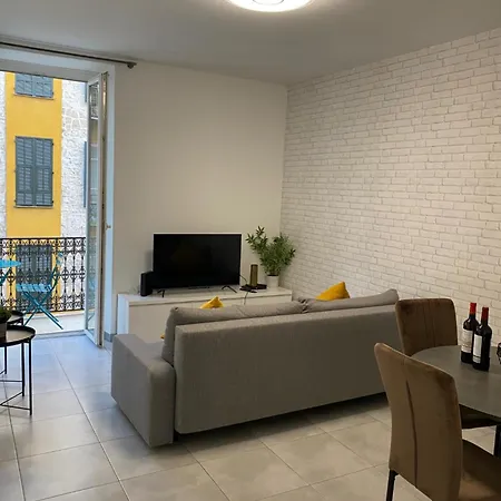 Apartment Location