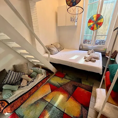 Apartment Sleeps 5 - Budget-friendly Flat - And Cozy Nice