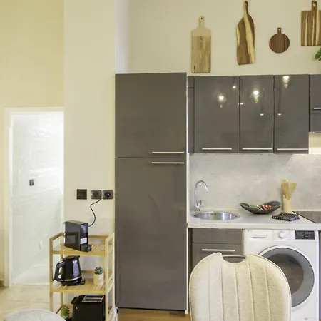 #38 Staywizus - 1bdr Place Massena - Near - Ac & Wifi *