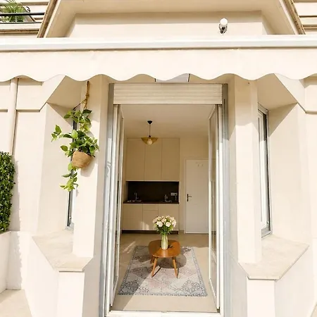 Elegant Promenade By Nicesitter Apartment *