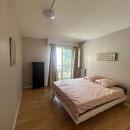Parking - Grand T2 - Terrasse Apartment *