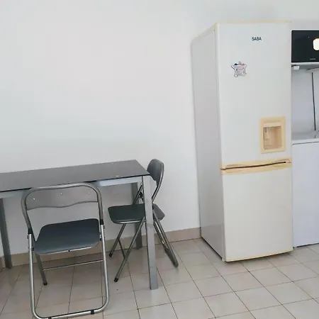 Apartment Ideal Couple - A/c - Tramway & Parc Du Ray