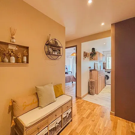 Apartment Entre Et Ville, Cocon Avec Terrasse - 3 Pers *
