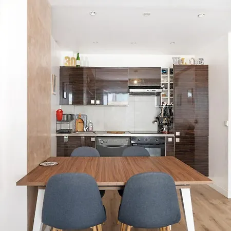 Apartment Bright & Cozy - Large Sunny Terrace