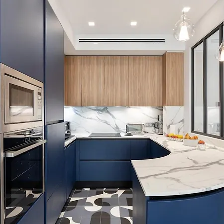 Beautiful Luxury 66 M2 Apartment