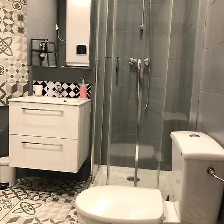 Le Shakespeare 18 Mezzanine Apartment