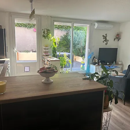 3 P Jardin, Piscine, Stationnement - Collines Nicoises Apartment