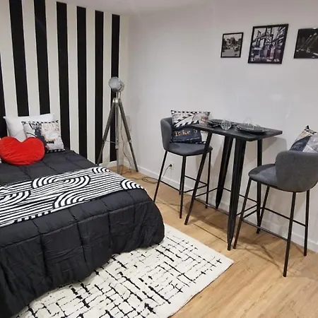 Cine Chic Sur La Promenade Des Apartment Nice