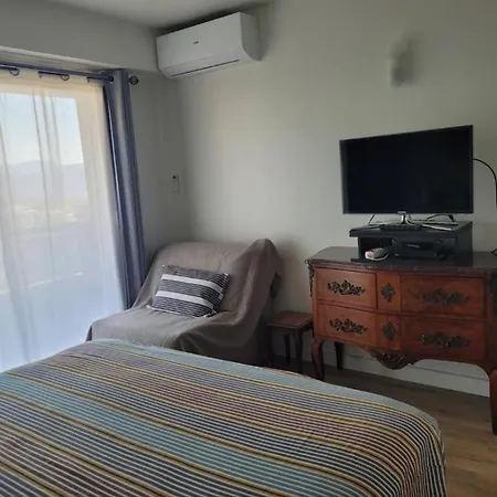 Apartment Large Terrace, Sea View, Pool, Floor, 1bedroom, Air-conditioned, Parking *