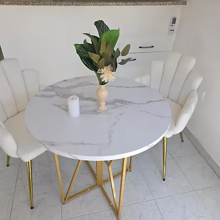 Dante Riviera Elegance