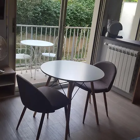 Apartment, Centre Liberation, 4 Couchages Apartment *