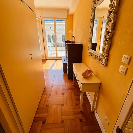 Apartment Terrace 1 Bedroom - Negresco