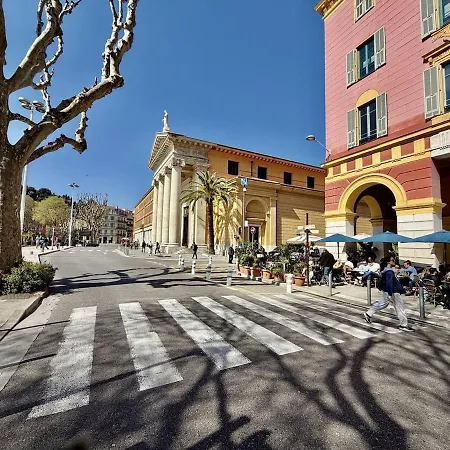 Signature Le Port Apartment *