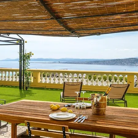 Wonderful Panoramic View With Ac Apartment *