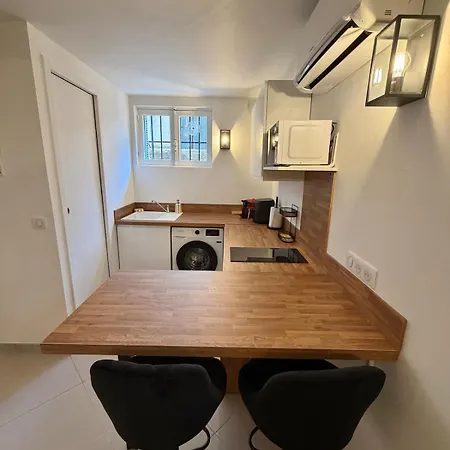 Apartment Very Charming In Nice