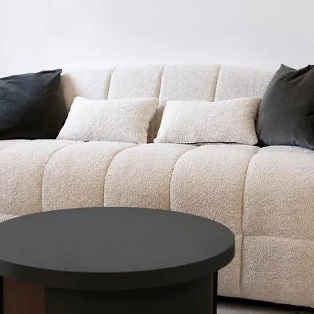 Apartment Carre D Or 2 Pieces Climatise Proche Nice