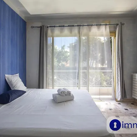 Spacious With Terrace In The Cimiez District *