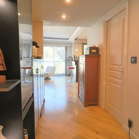 Pierre Apartment