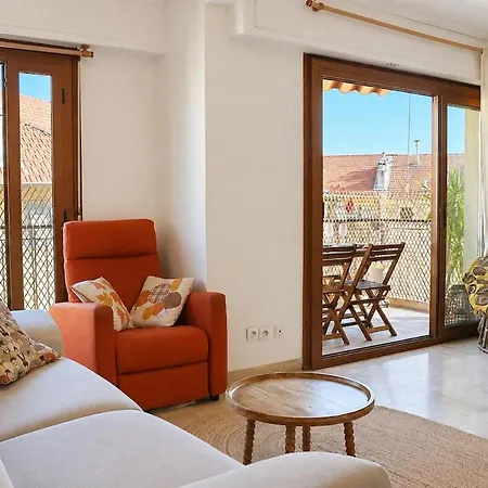 Sunny Terrace With Great View- Port, & Garibaldi- 3 Apartment Nice