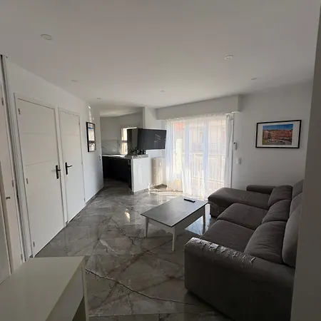 Modern Apartment, Air Conditioning, Balcony Liberation Nice