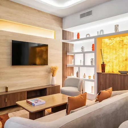 Apartment Luxueux, Equipe En Plein Coeur De Ac-parking - 4 *