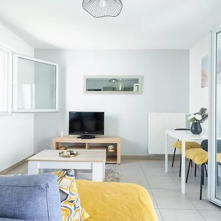 Apartment La Rive Ouest *