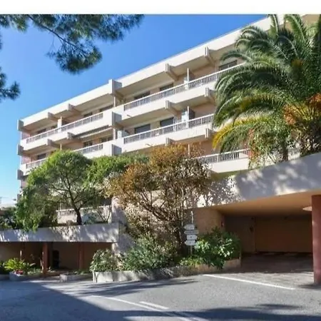 Havre De Paix Sur La Cote D'azur *