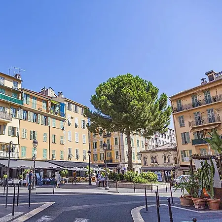 Apartment Garibaldi Near Port And Place Du Pin Nice