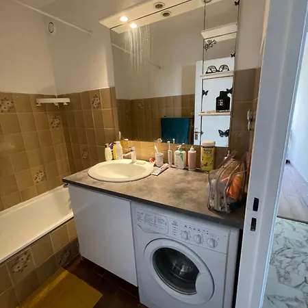 Apartment 3 Pieces, Proche De La Plage, Climatise, Tramway A Proximite *