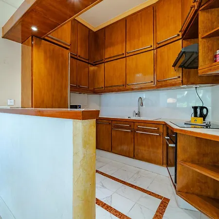 Spacious Flat - Calm & Ac Apartment