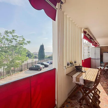 Apartment Entre Et Ville, Cocon Avec Terrasse - 3 Pers Nice