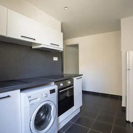 Near Airport Apartment