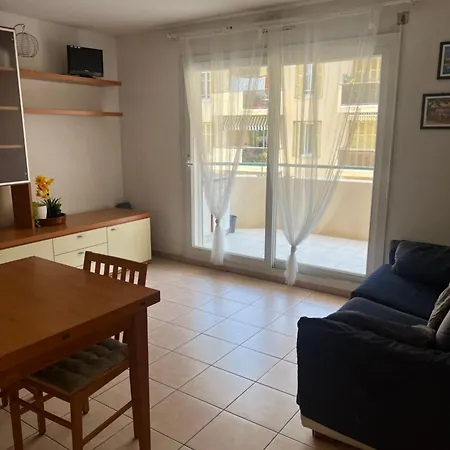 Apartment Sunny Centre Nice