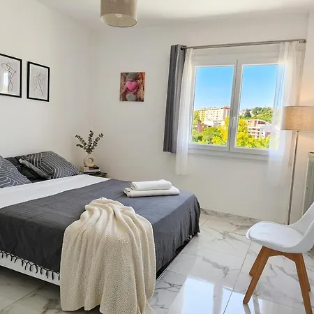 Apartment Riviera Escape Balcony Tram Airport *