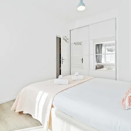 The Jewel Of The Golden Triangle Ocean View - Welkeys Apartment *