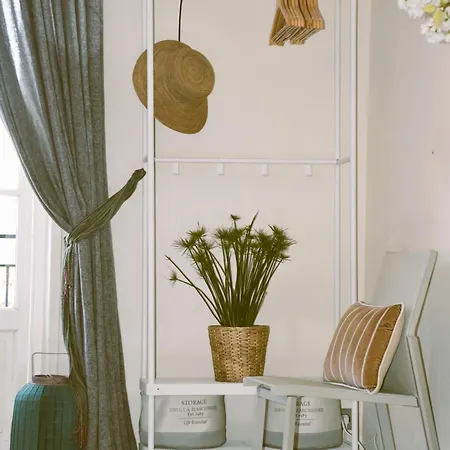 Apartment Climatise Et Proche De