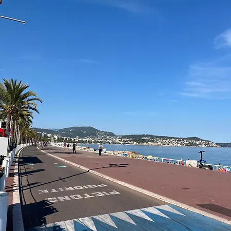 Renovated In Nice! 5-minute Walk From The Sea! Apartment Nice