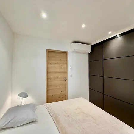 Apartment Promenade Carre D'or Duplex Renove 3 Plages 1 Min - Recommande Pour 5 Adultes Nice