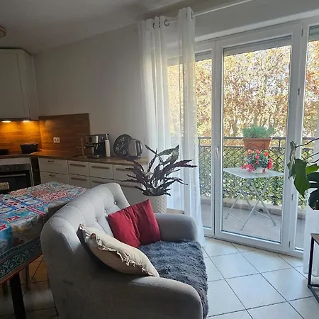 Apartment Charming