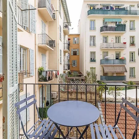 T2 Avec Balcon Apartment Nice