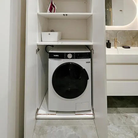 Charming Apartment, Air-conditioned And Centrally Located Apartment Nice