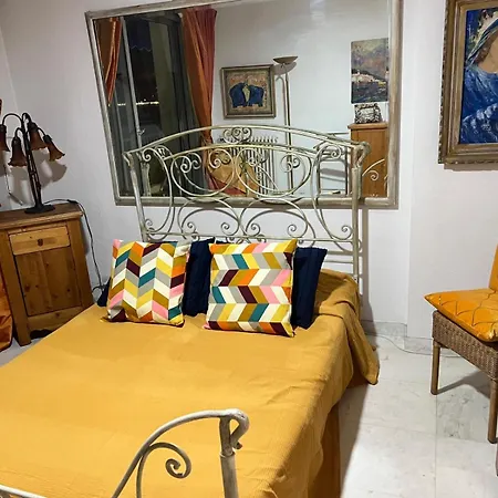 Front De 3 Pieces Apartment Nice