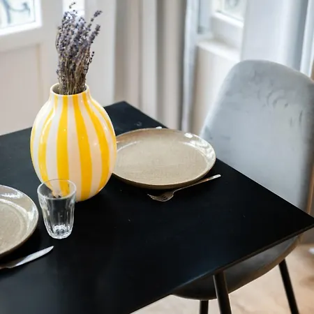 Douce Escapade Au Centre-ville Appartement