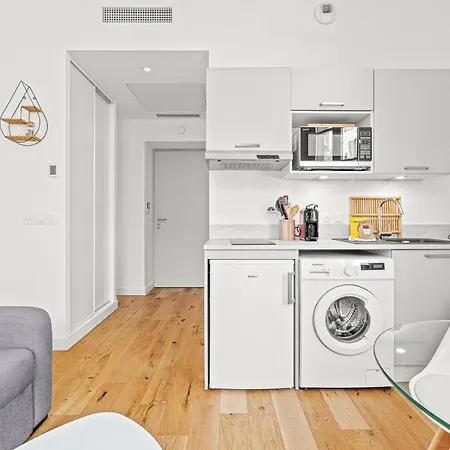 Apartment Charming Center 102 Nice