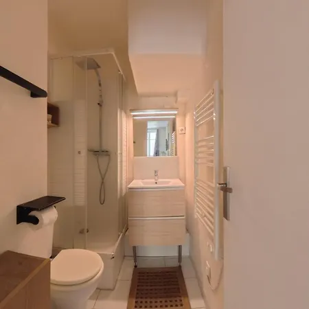 Charming In Heart Of Bright Wifi Apartment *